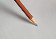 Czy można zamówić dodatkowa tablicę rejestracyjną? Czy można zamówić dodatkowa tablicę rejestracyjną?