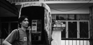 Czy iPhone 11 może ładować inny telefon?